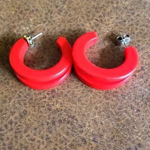Vintage retro 1 inch Red Hoop Bale lite plastic costume earrings